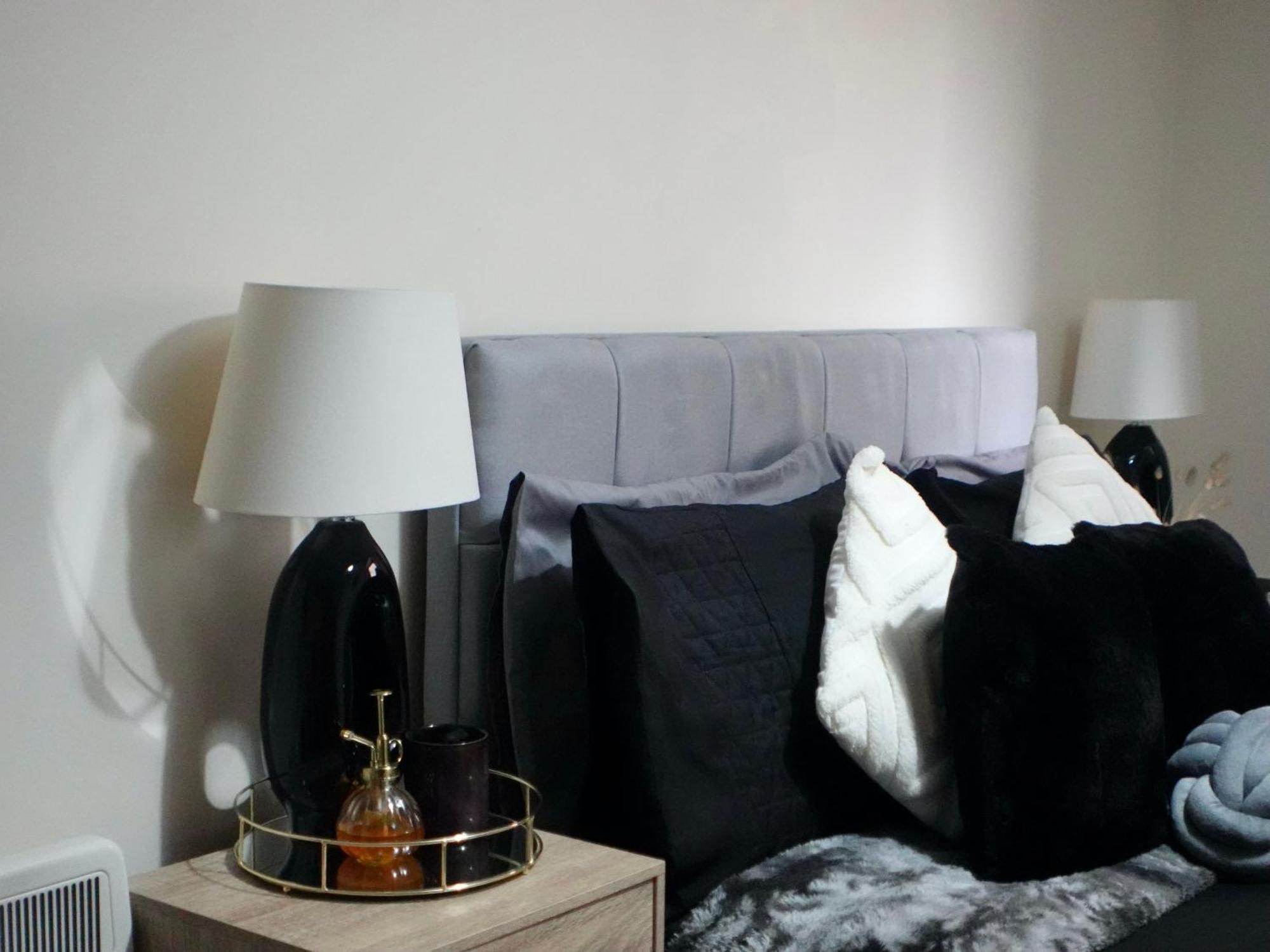 Modern Spacious Apartment In Digbeth With Balcony - Netflix, Youtube, Amazon Tv, Superfast Wifi - Just 10 Mins To Birmingham Centre, Bullring, Train, Coach Station And Birmingham Fc 外观 照片